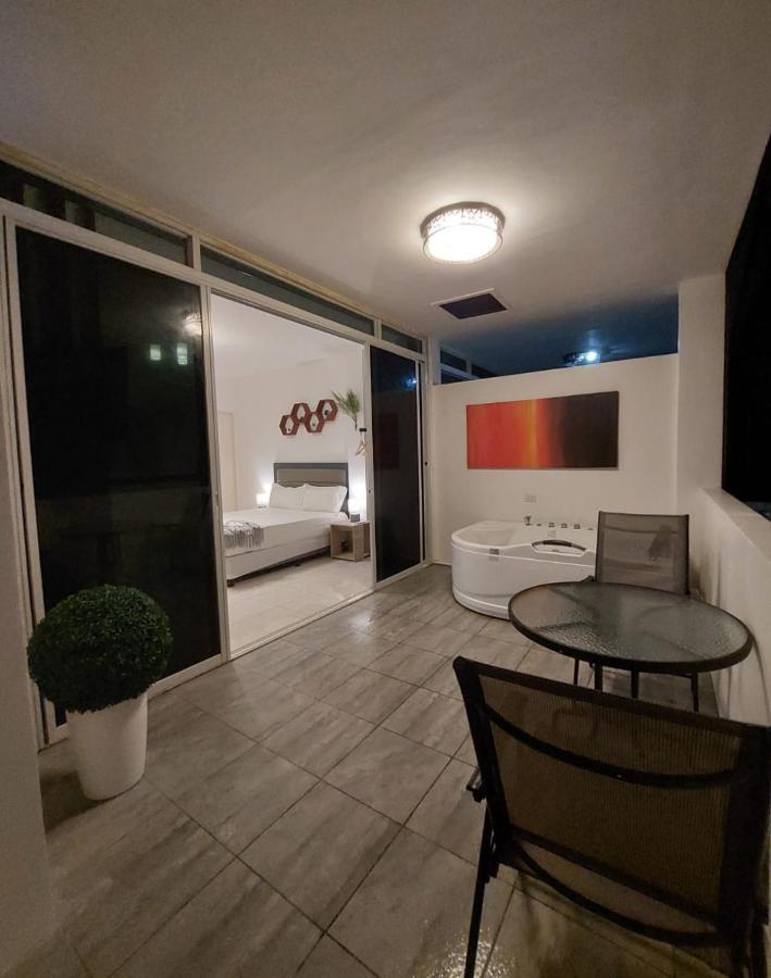 Bonsai Jacuzzi Suites Panglao Exterior photo