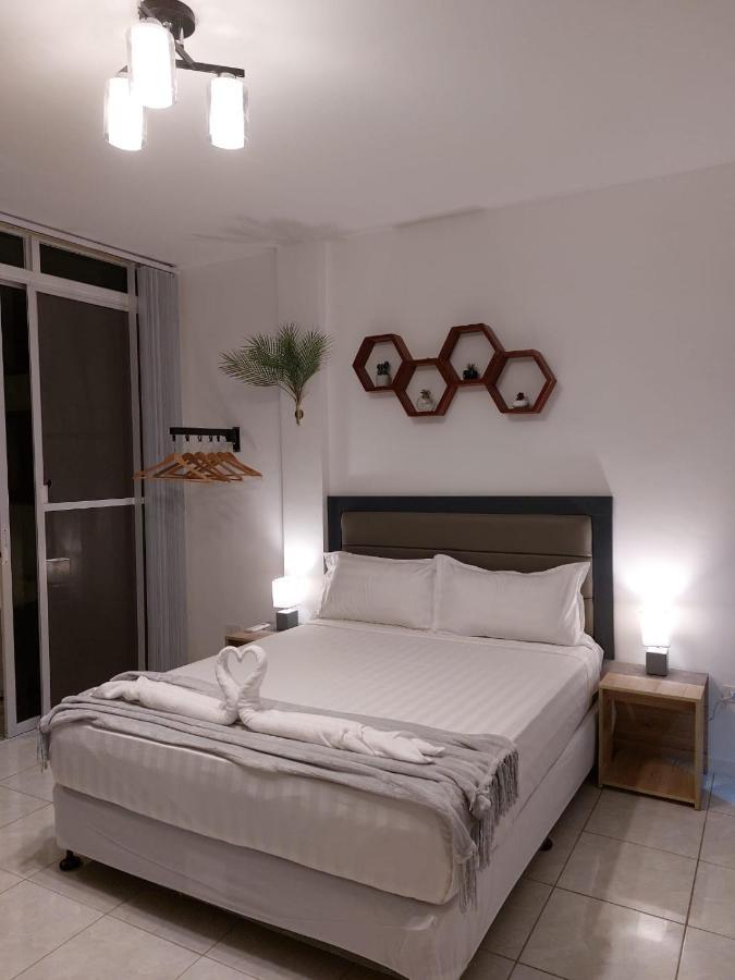 Bonsai Jacuzzi Suites Panglao Exterior photo