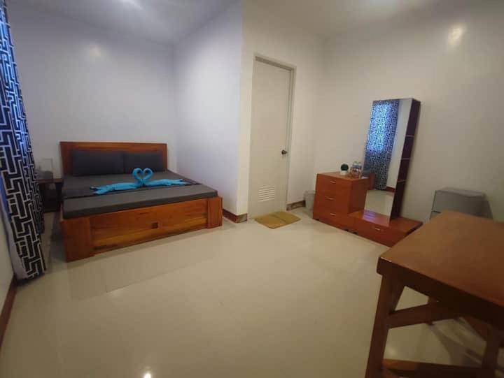 Bonsai Jacuzzi Suites Panglao Exterior photo